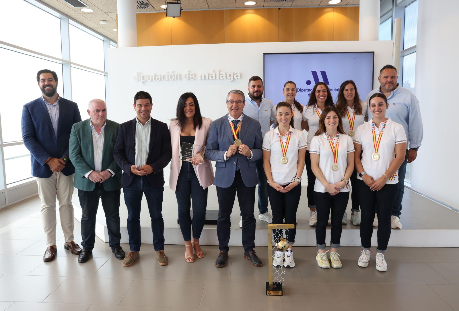 El Costa del Sol, recibido en Diputación tras el título de Liga