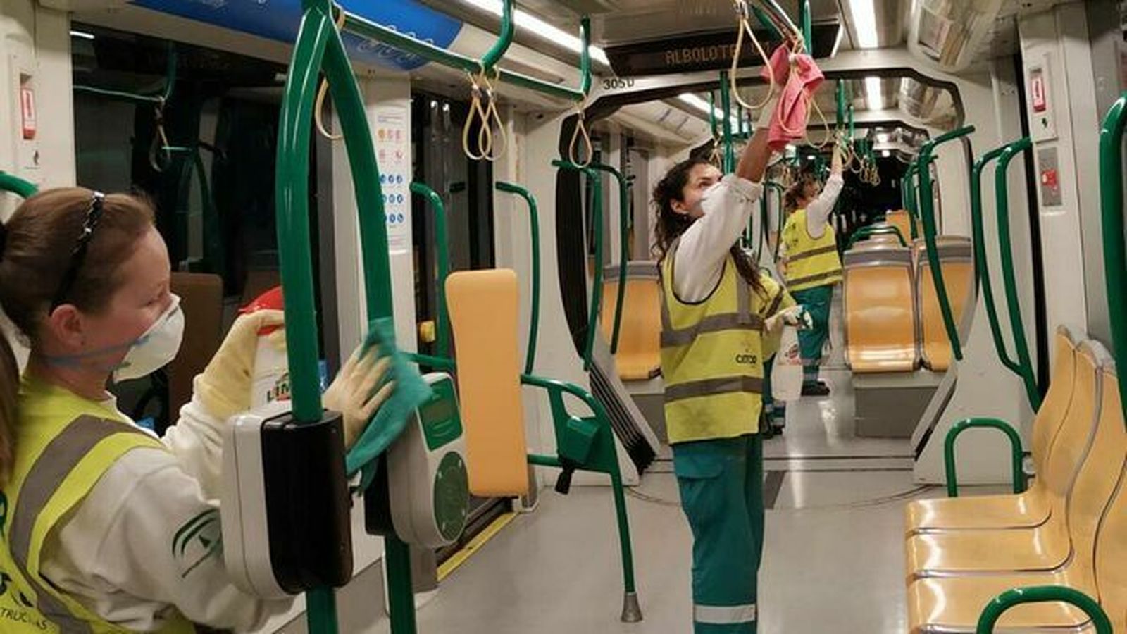 El Metro de Granada reduce la frecuencia de paso para limitar la movilidad por el coronavirus