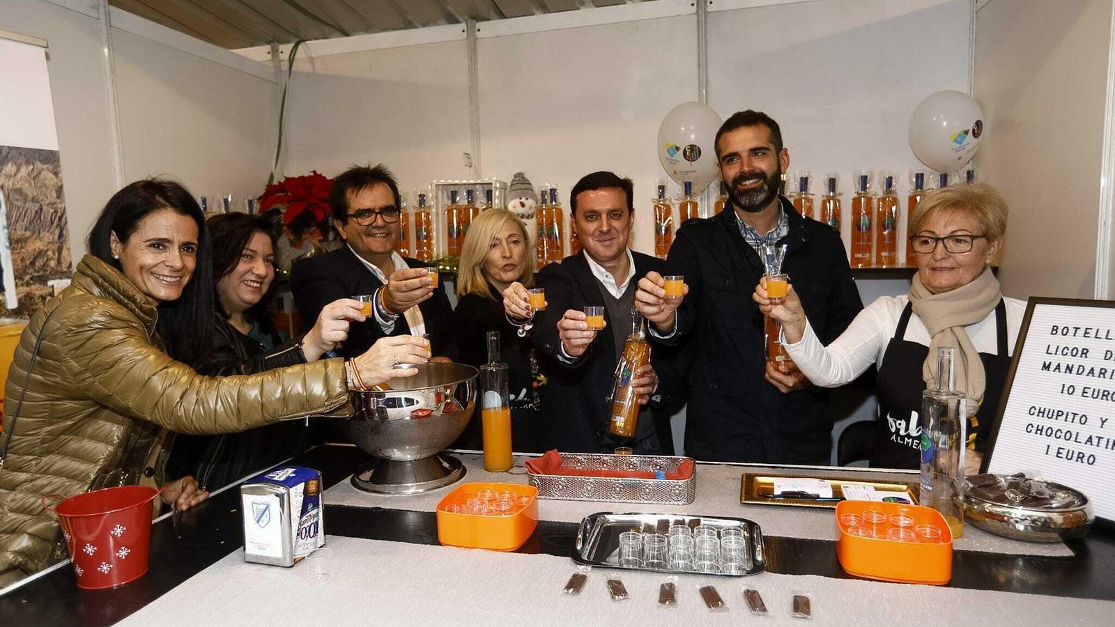 Licor de mandarina 100% almeriense.