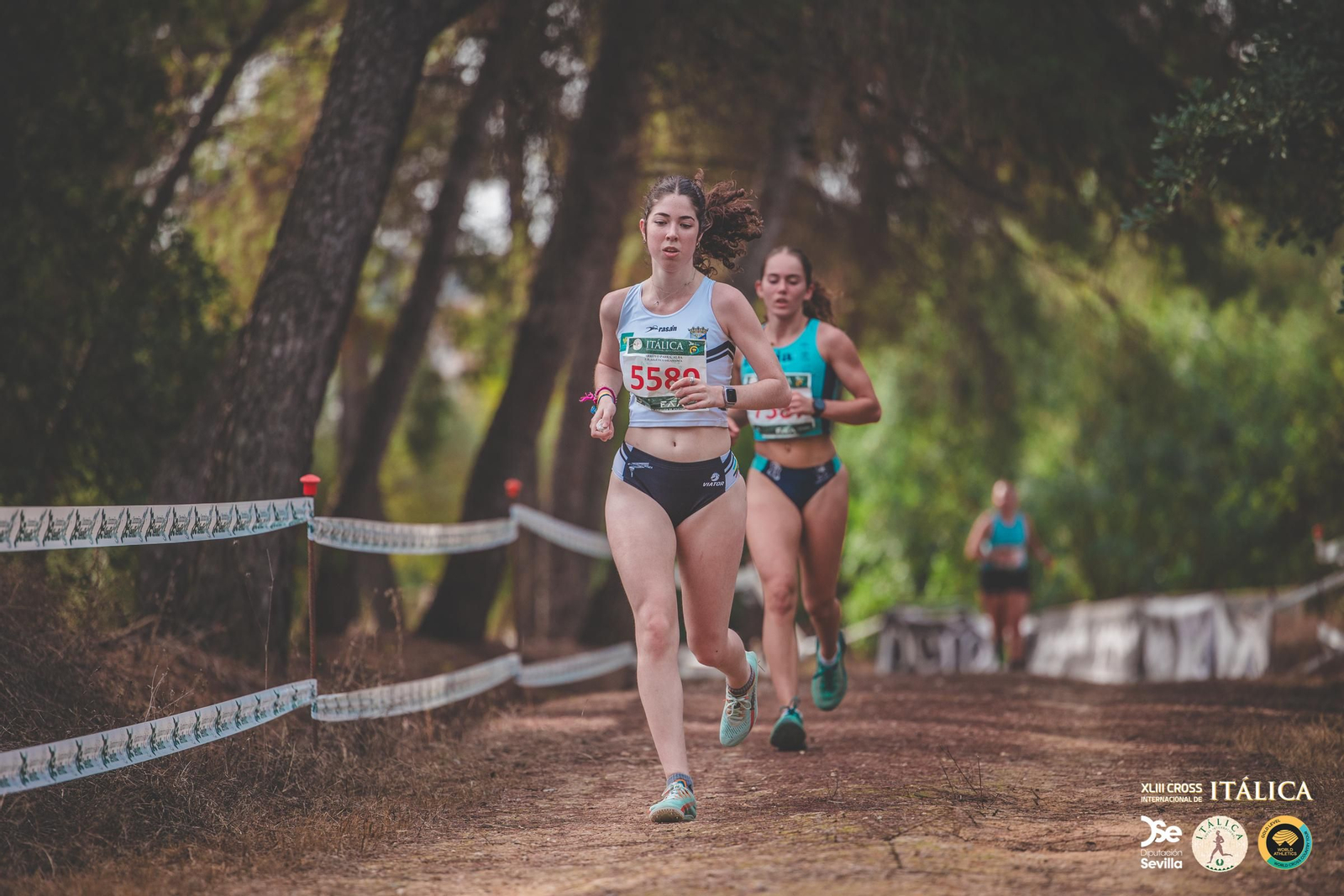 Búscate en las fotos del Cross de Itálica 2025 | 4