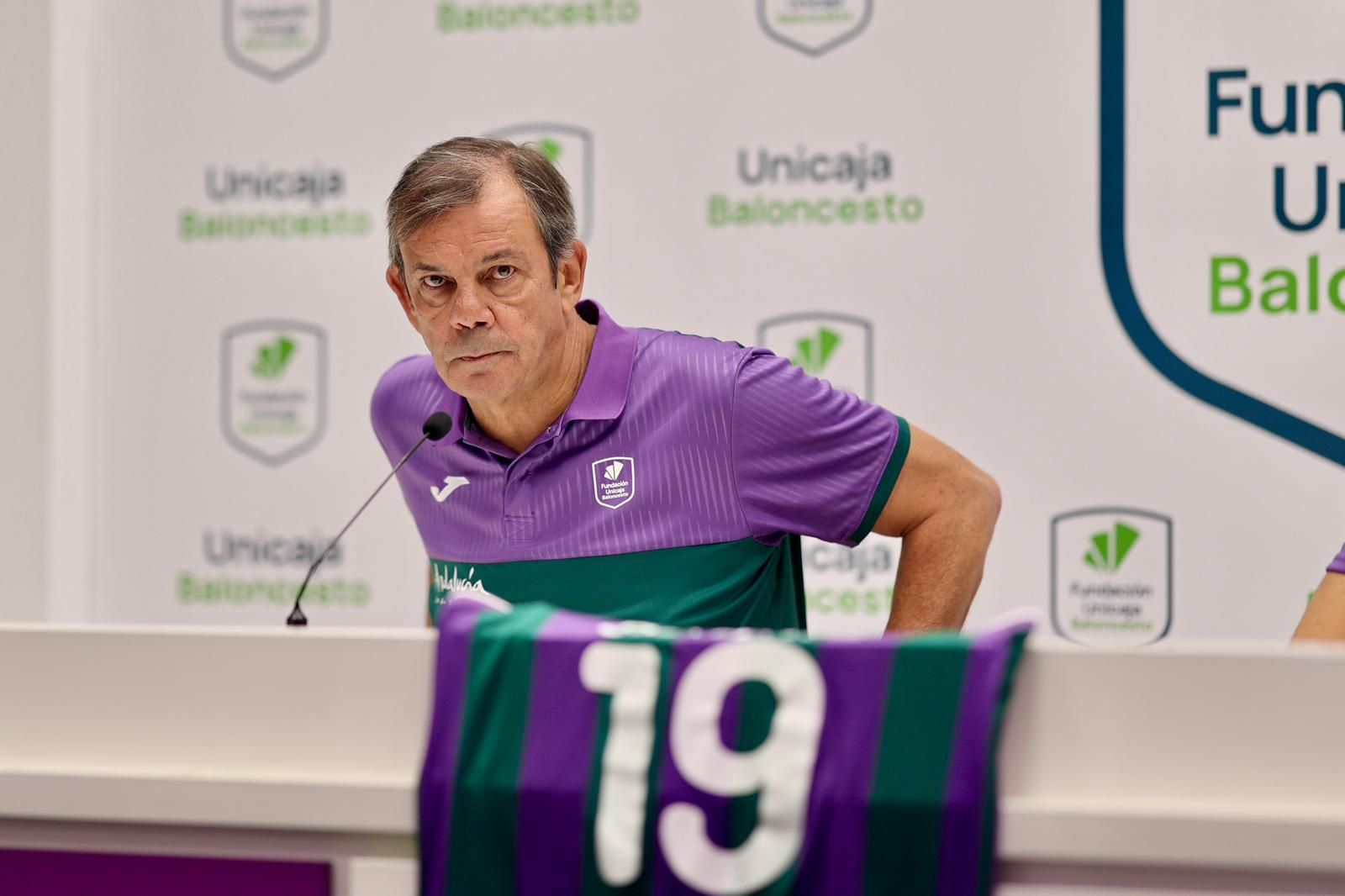 La presentación de Emir Sulejmanovic con el Unicaja, en fotos