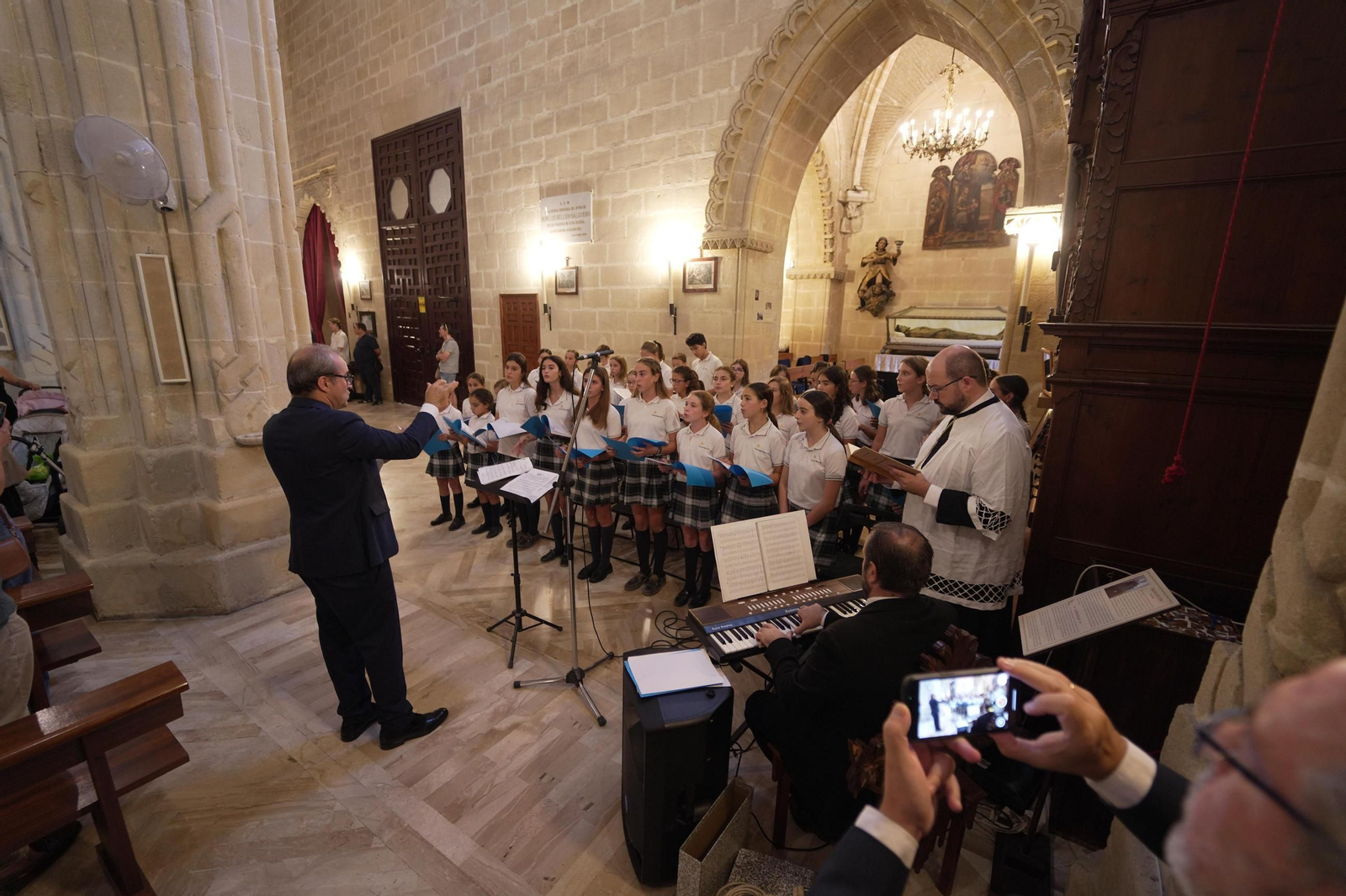 Traslado del Pendón a San Dionisio y Te Deum por el Patrón de Jerez