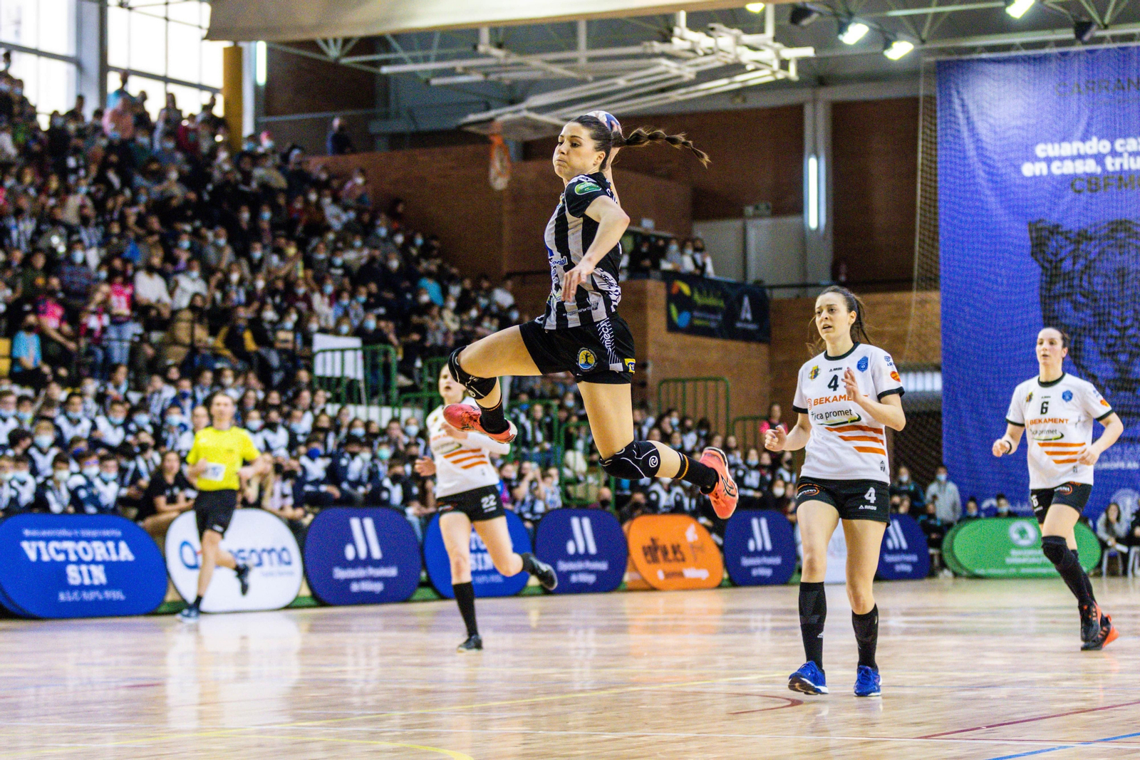 Sole López, en un partido en Carranque.