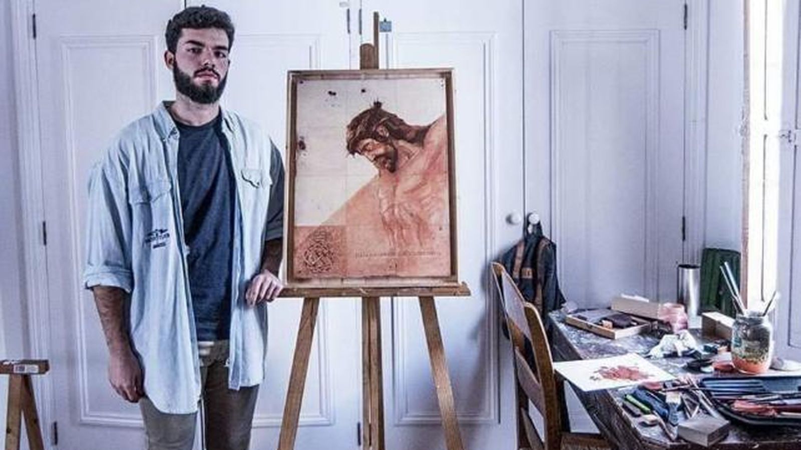 El artista carmonense Manuel Jiménez