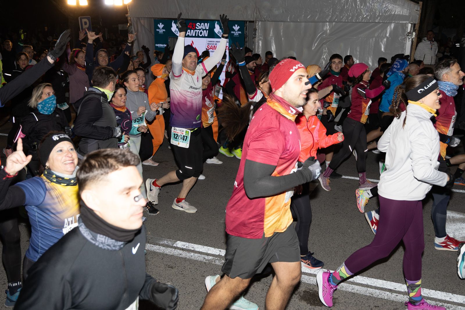Encuéntrate en la salida de la Carrera de San Antón 2026, en imágenes (3)