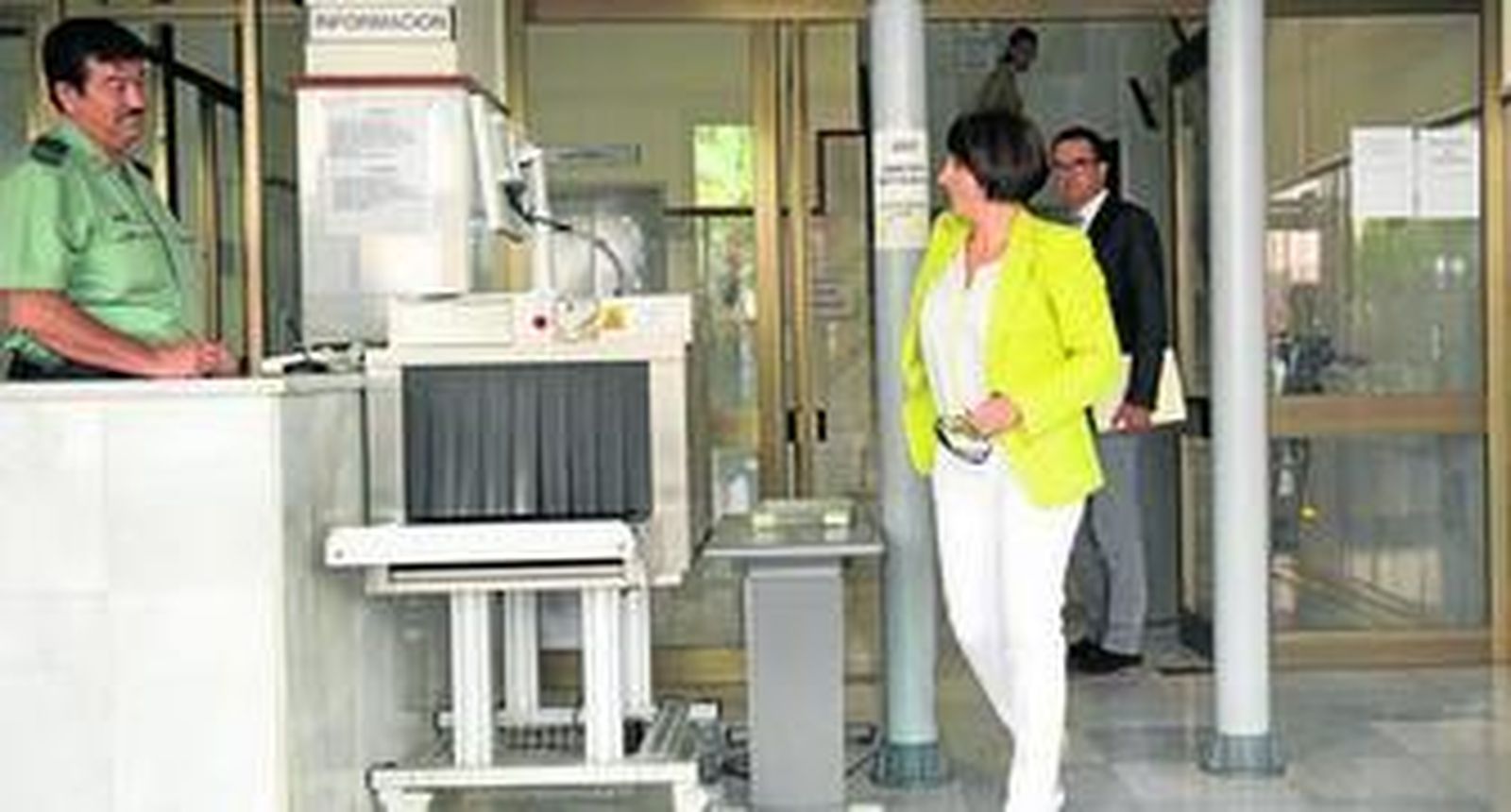 Marta Meléndez, a su llegada en la mañana de ayer a los juzgados de San José para declarar como imputada.