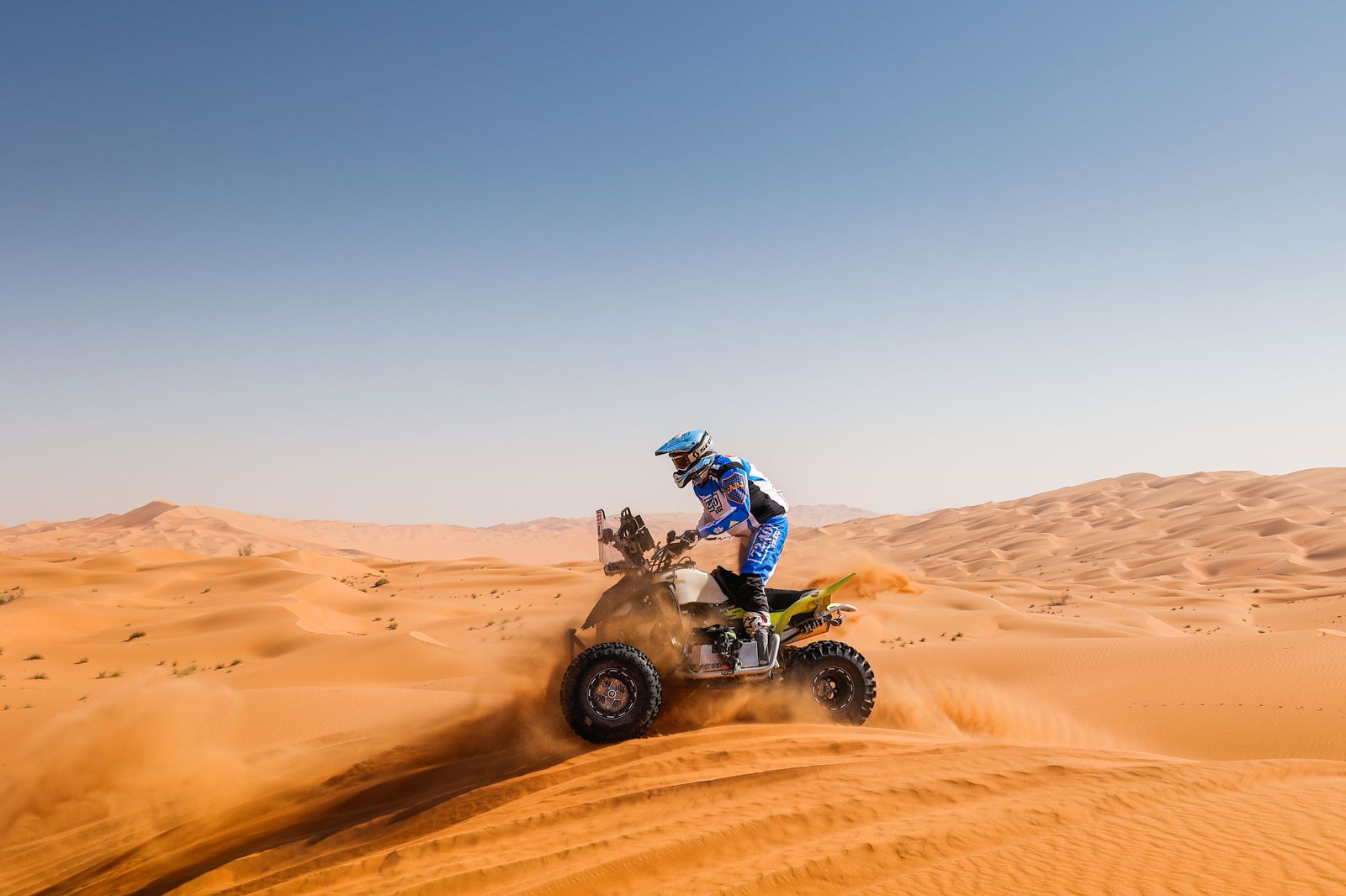 Las espectaculares imágenes del Dakar por las dunas