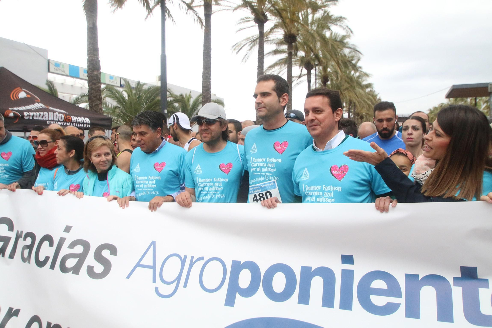 Galería gráfica de la 'RUNNER FASHION CARRERA AZUL POR EL AUTISMO'