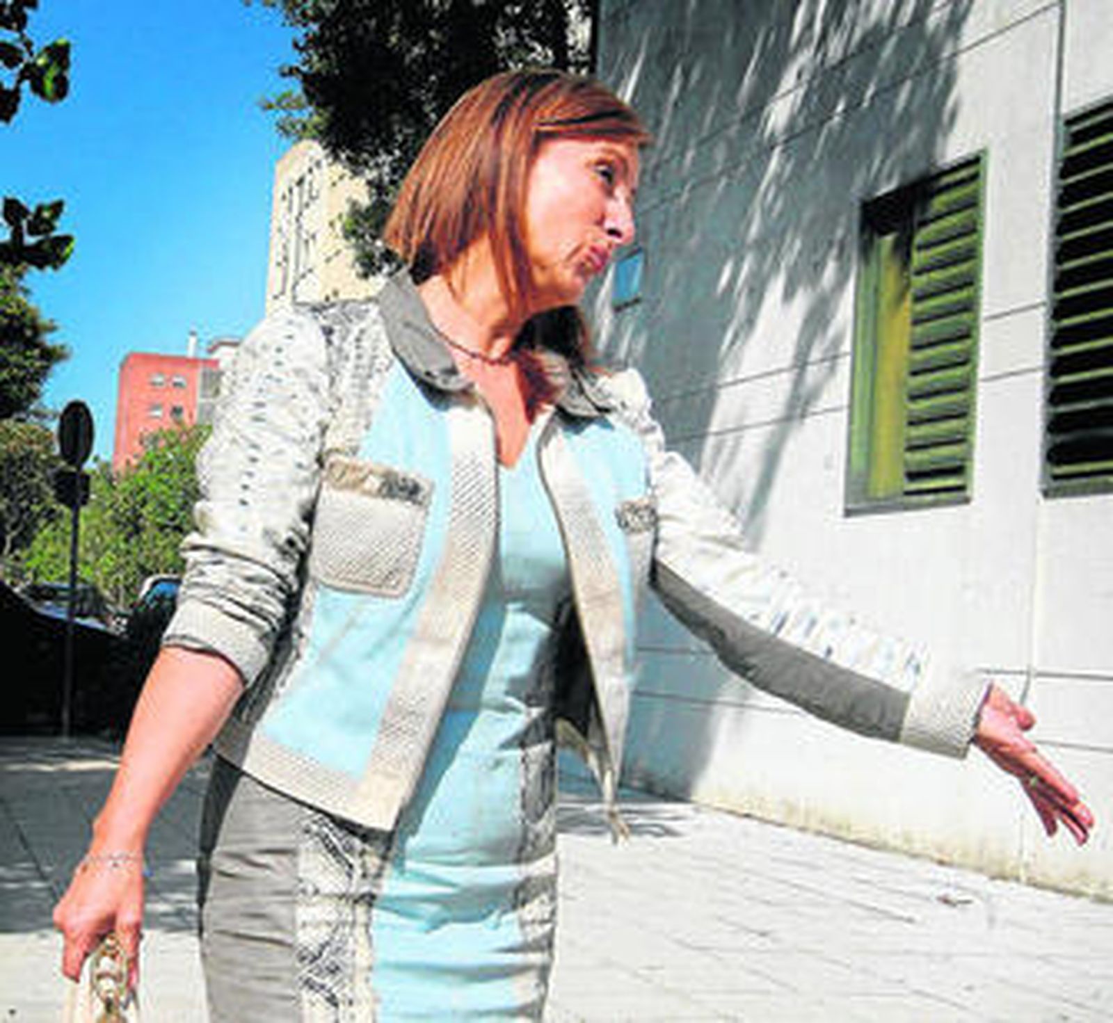 Pilar Sánchez sale del Juzgado tras declarar en 2009 por el caso de los asesores.