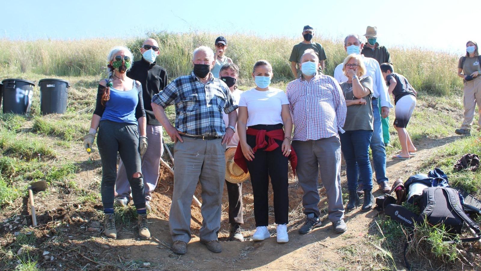 Vista de un grupo de voluntarios participantes en la actividad.