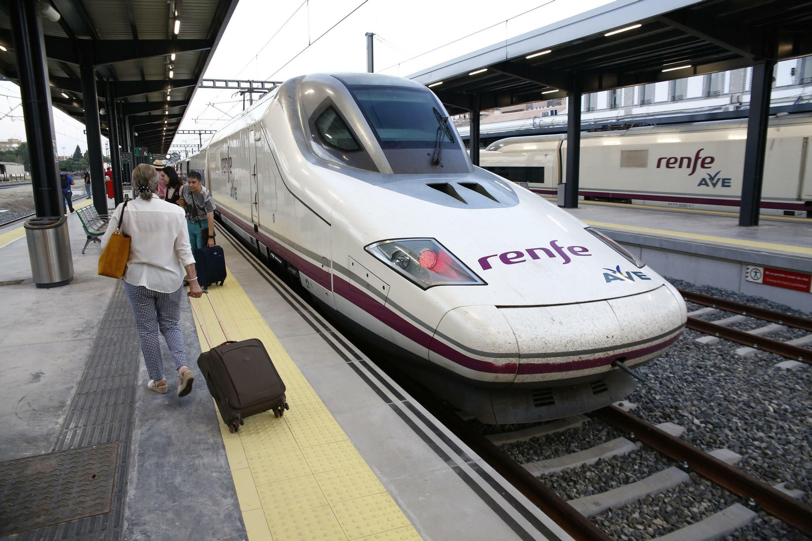 Las imágenes del primer día del AVE