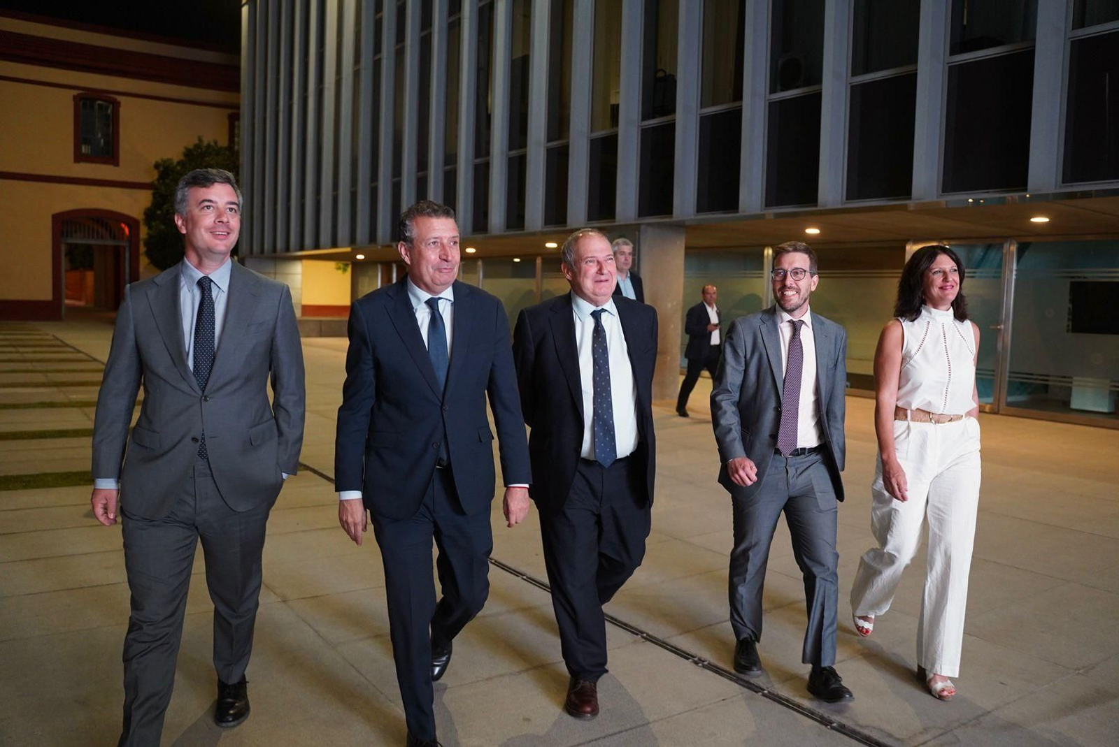 Encuentro con Ministro Industria y Turismo