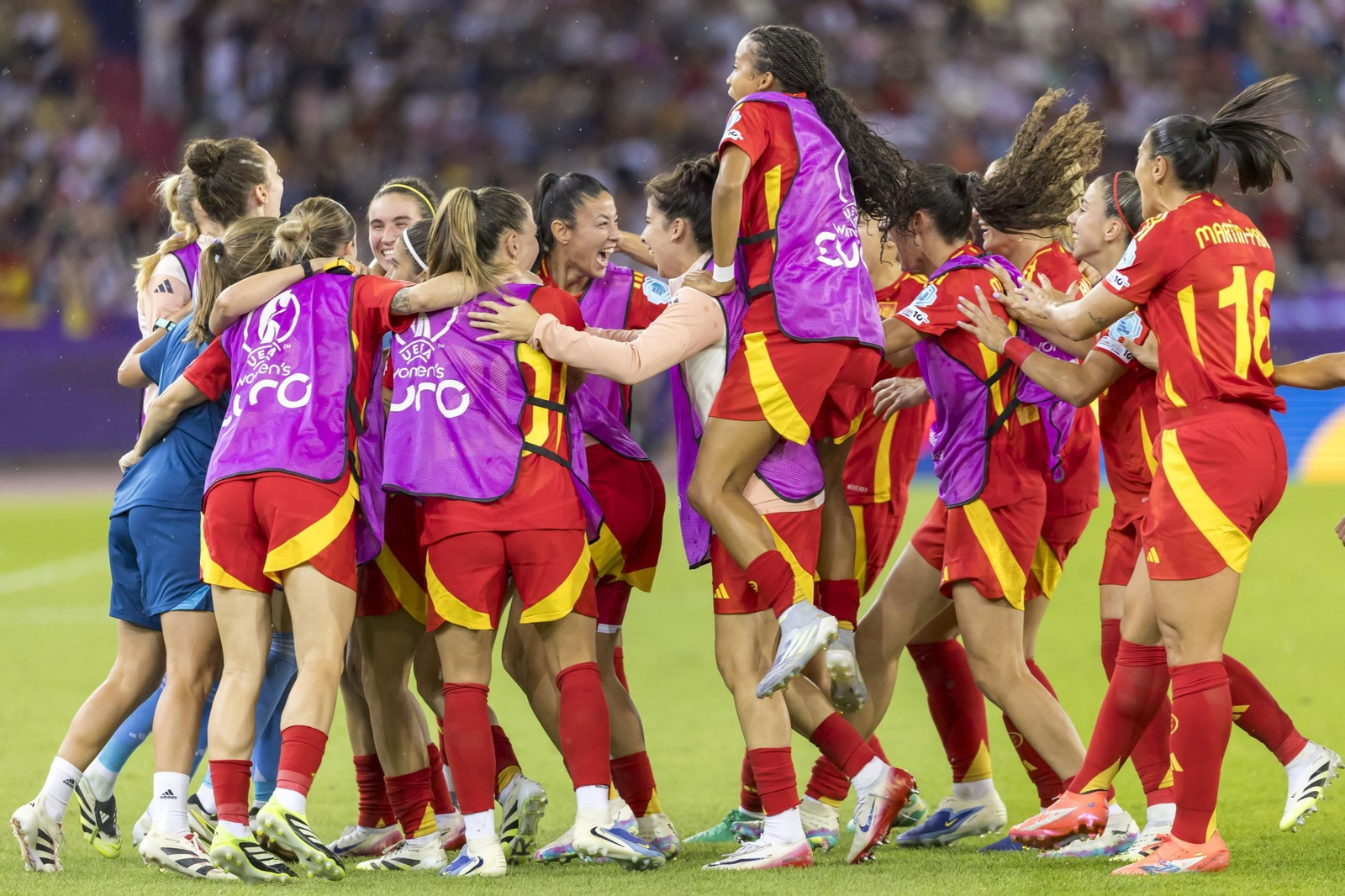 Las mejores imágenes del pase a la final de España ante Alemania en la Eurocopa femenina