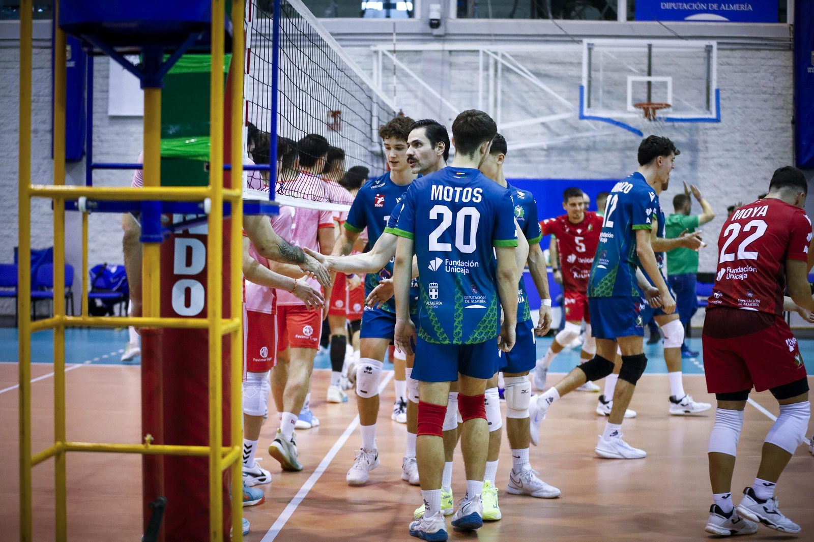 Unicaja Costa de Almería-Arenal Emeve de la Superliga, en imágenes