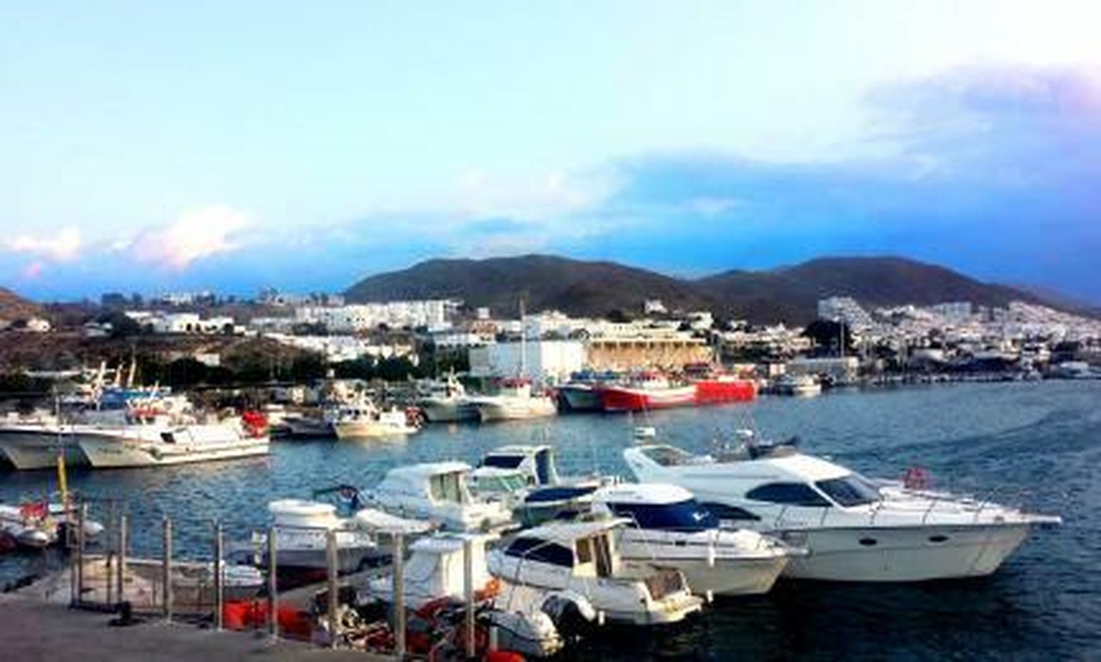 Puerto de Carboneras.