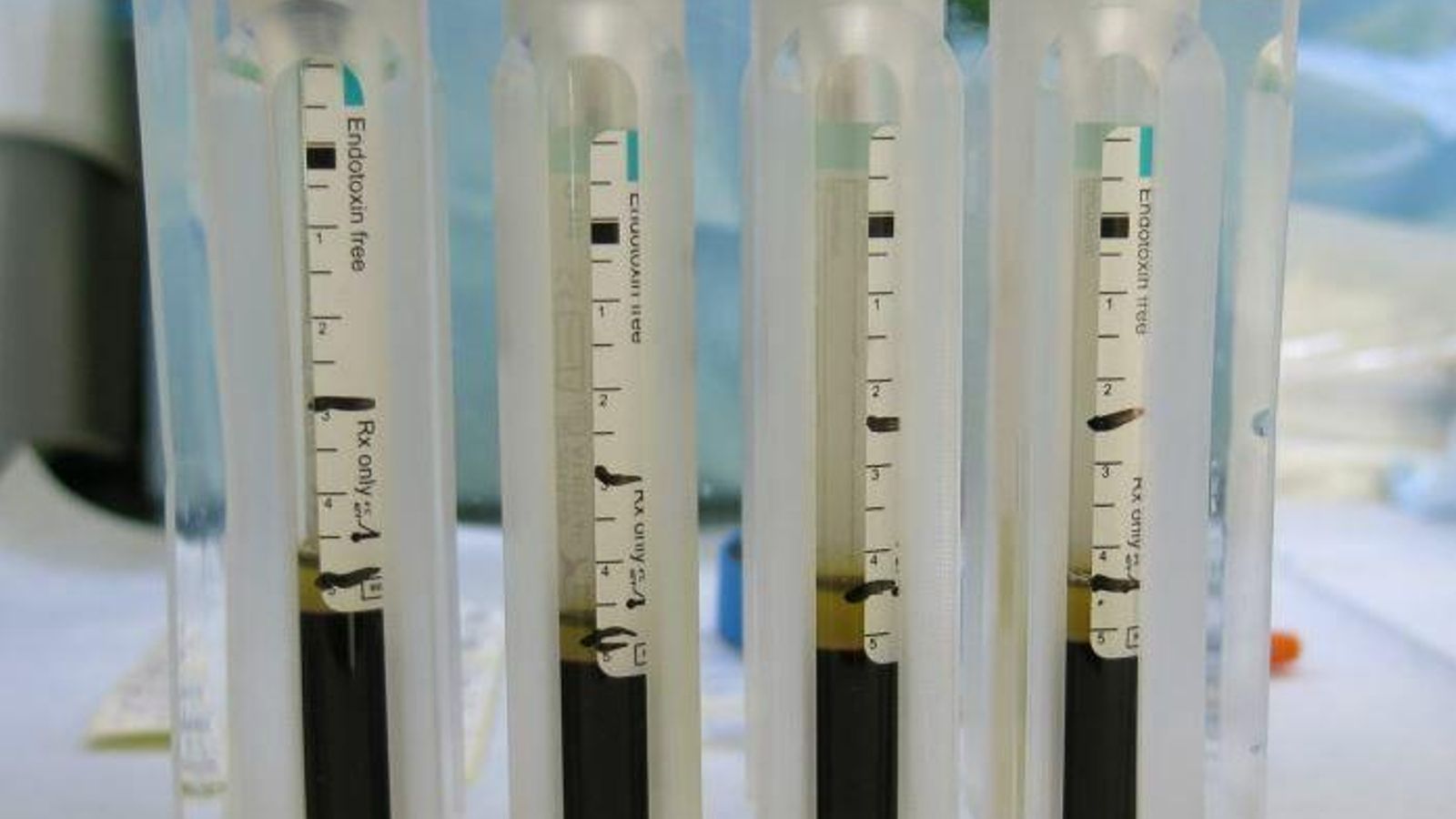 Tubos con plasma rico en factores de crecimiento.