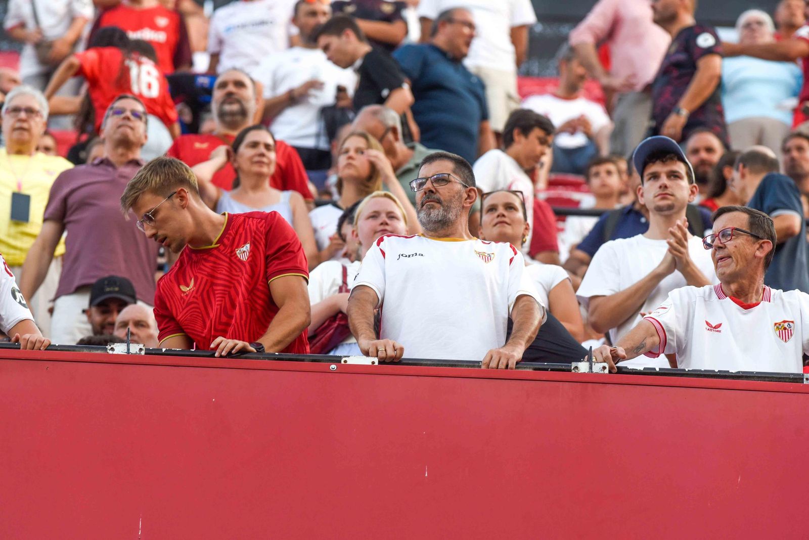 Búscate en el Sevilla FC Al-Qadsiah FC  2