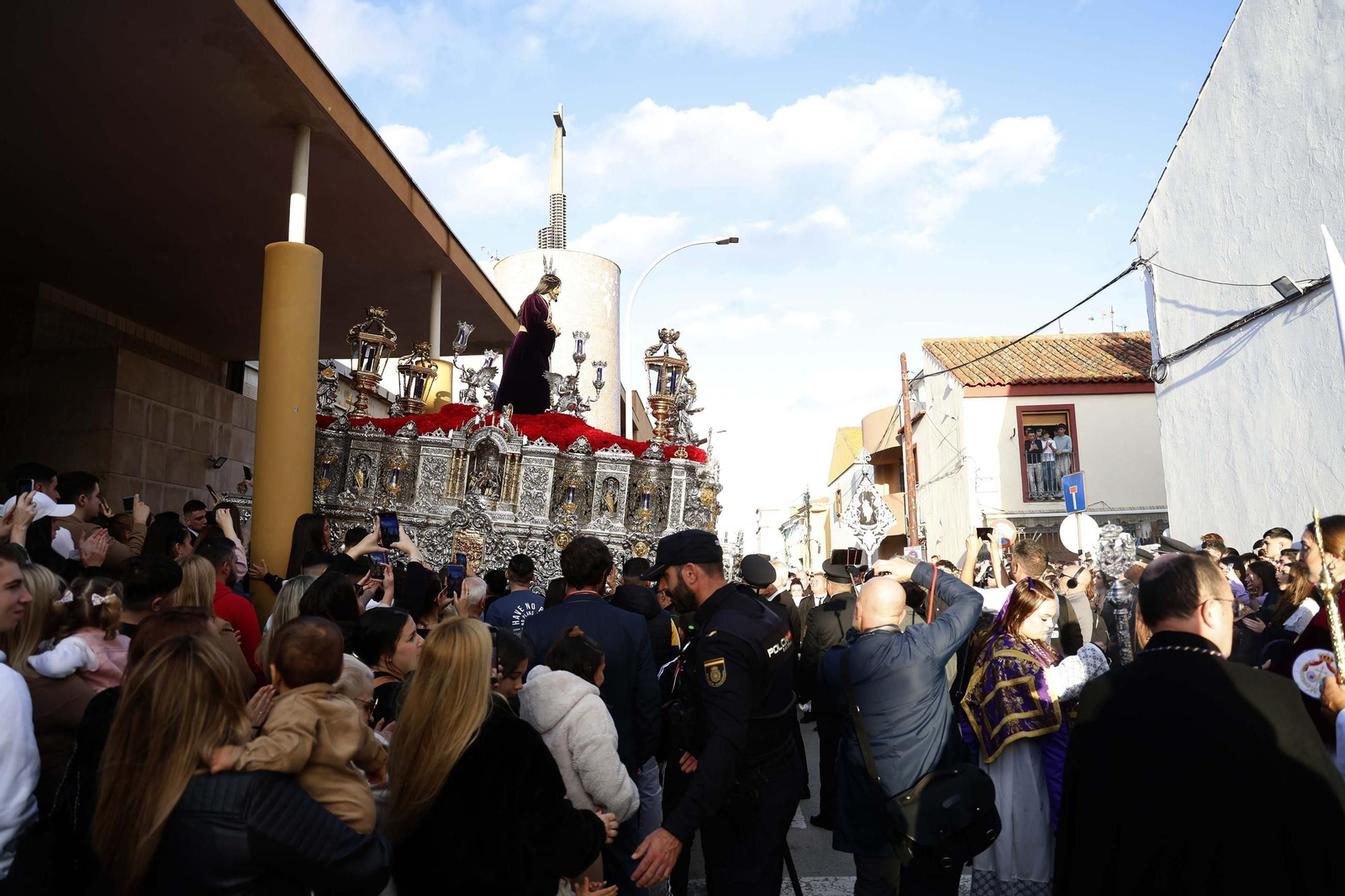 Fotos del Miércoles Santo en La Línea Oración en el Huerto, Abandono y Medinaceli