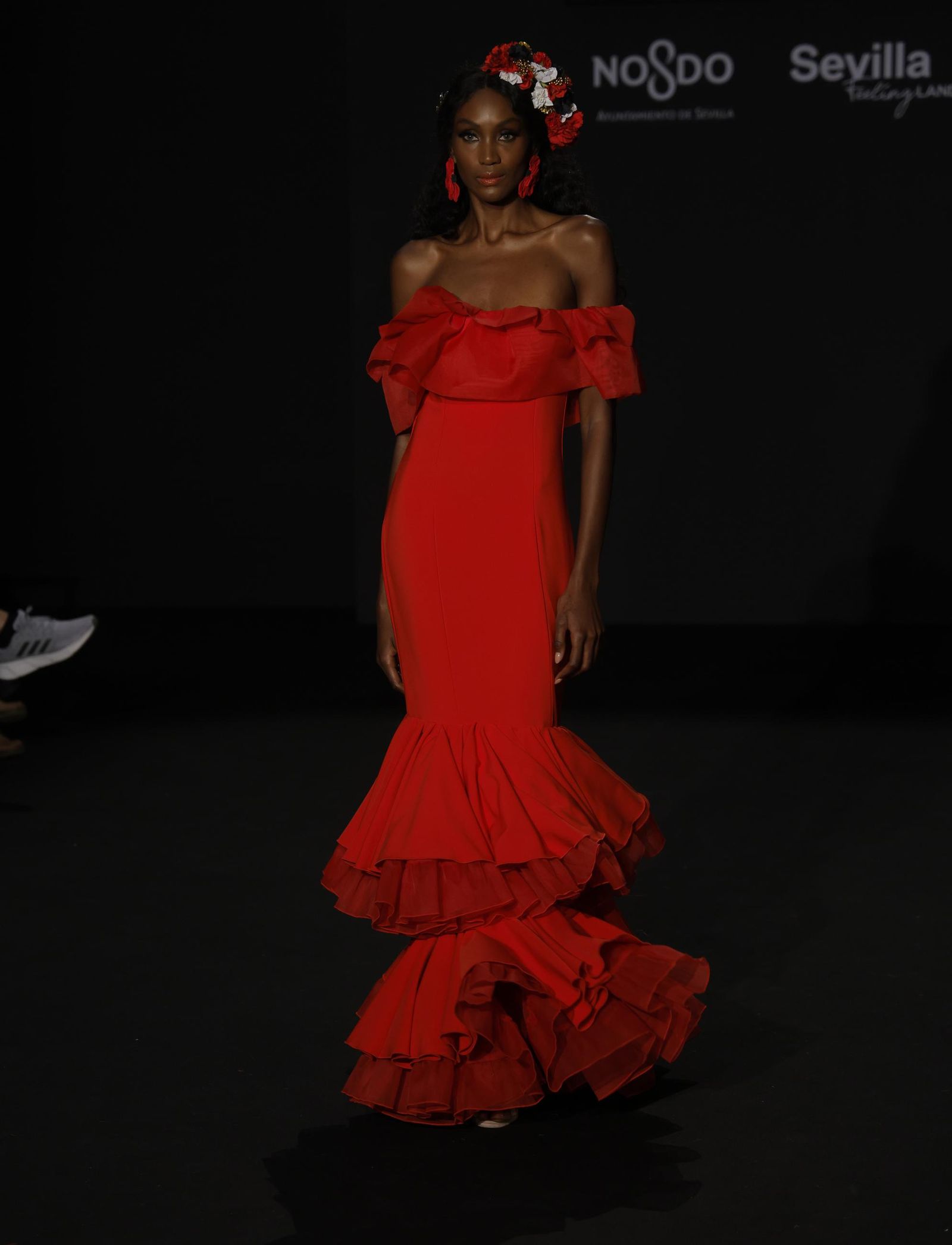 Emprende Lunares, el desfile de moda flamenca de Nerea Cariño, que anticipa la Feria de Abril: todas las fotos.