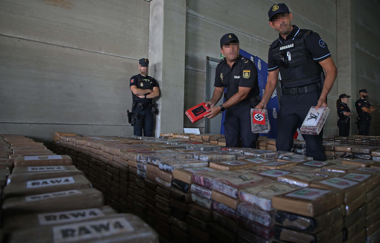 Fotos del mayor alijo de cocaína de la historia de España intervenido en Algeciras