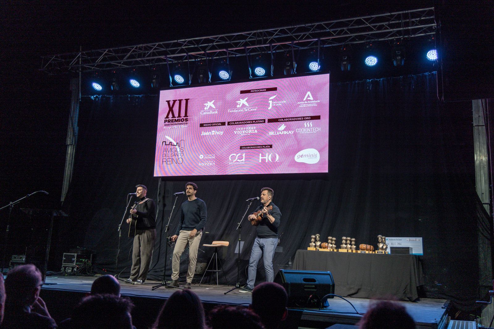 Gala de entrega de los XII Premios Gastronómicos Amigos del Santo Reino