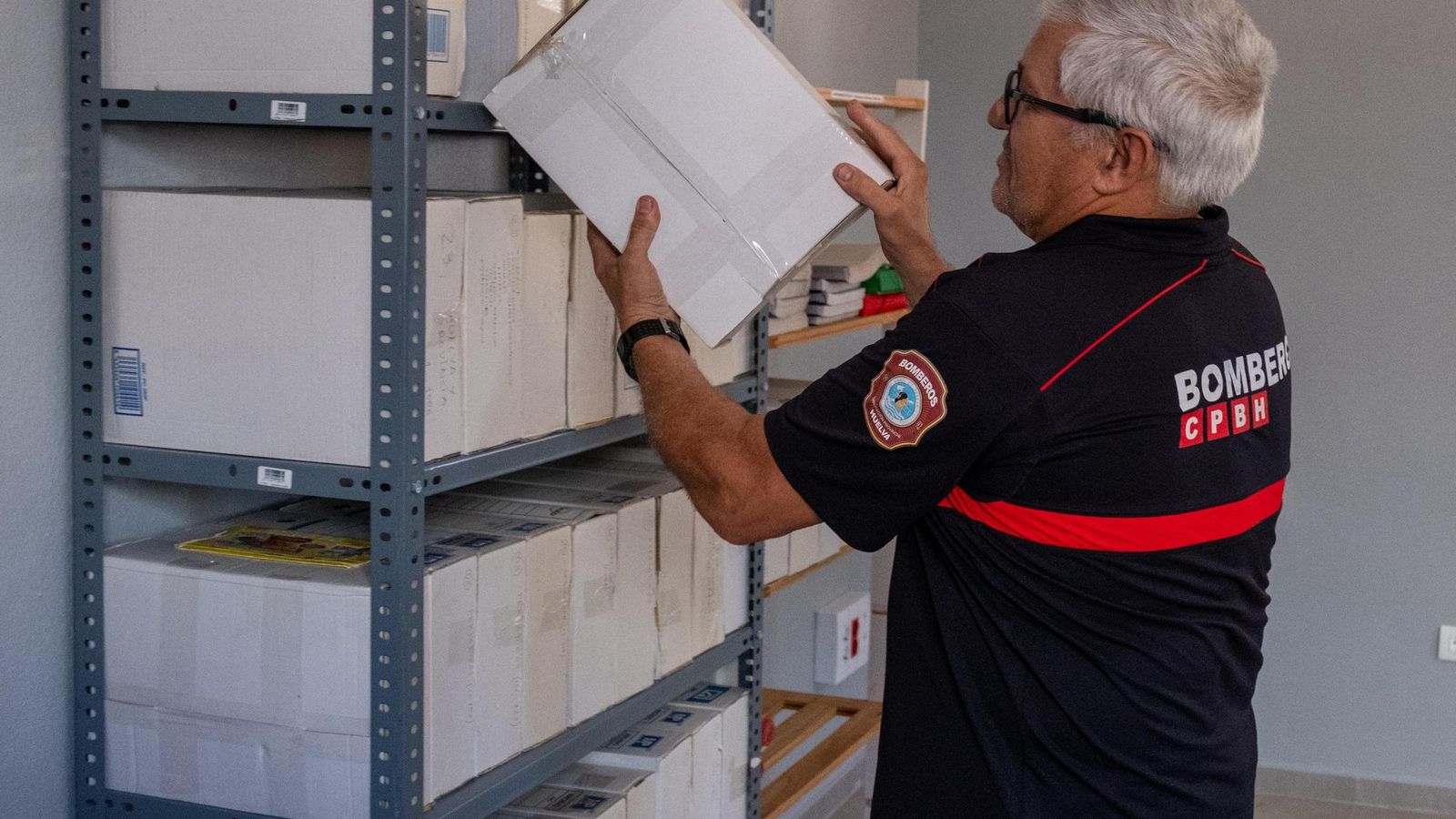 Manuel Gómez Macías en su centro de trabajo.