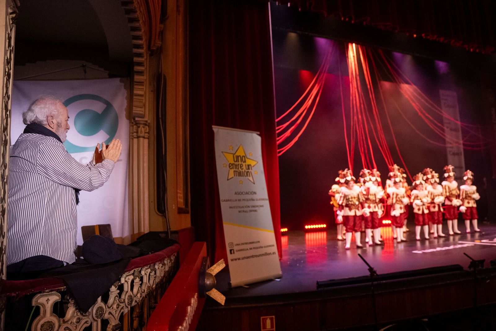 Comparsa El Hilo Rojo