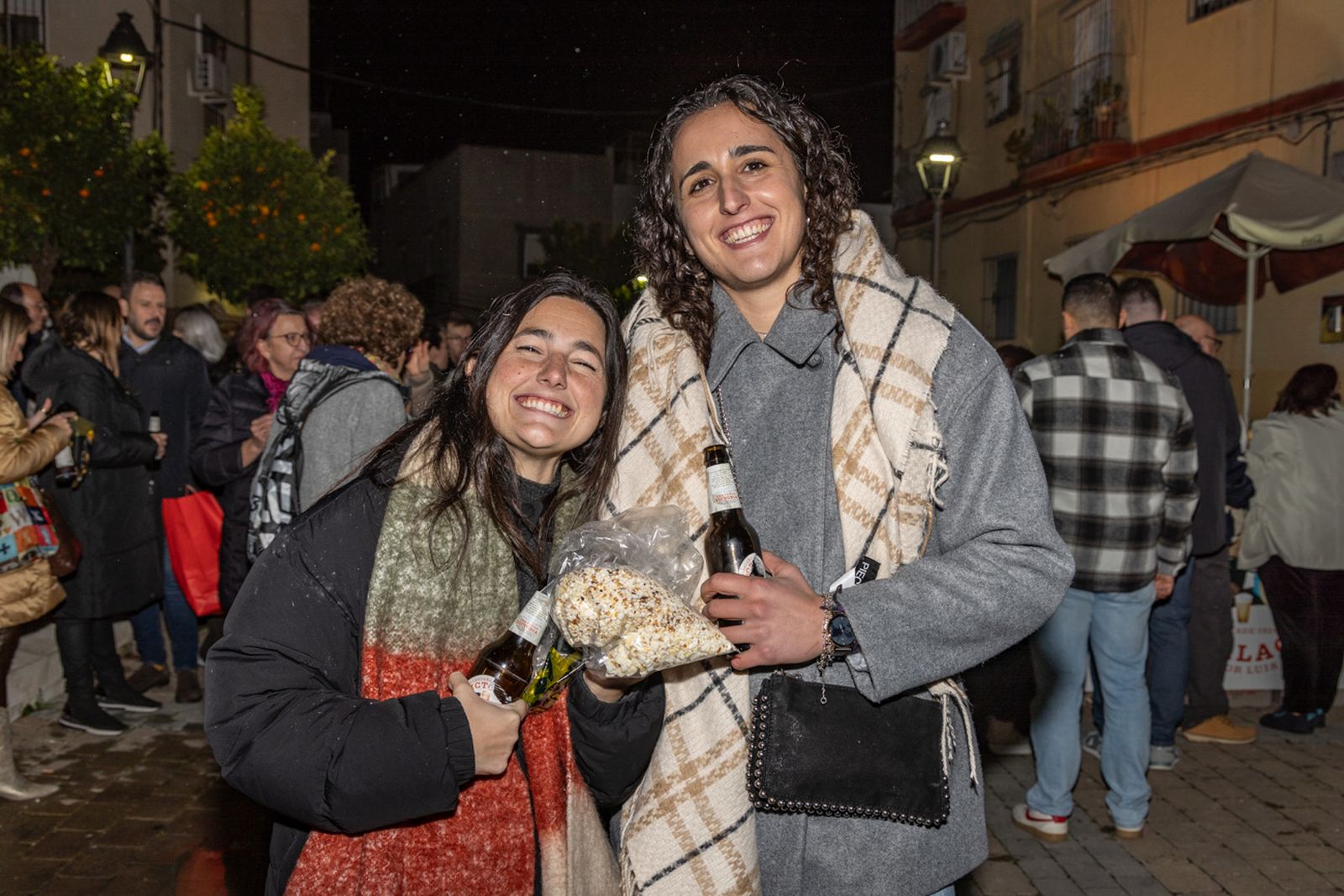 Encendido en Jaén de la lumbre oficial de San Antón 2026 y bendición de los animales