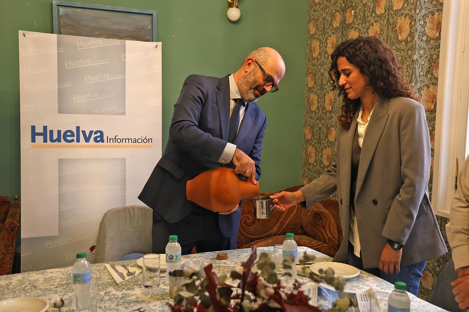 Imágenes de la Tertulia Cofrade 'El Aguaó' de Huelva Información