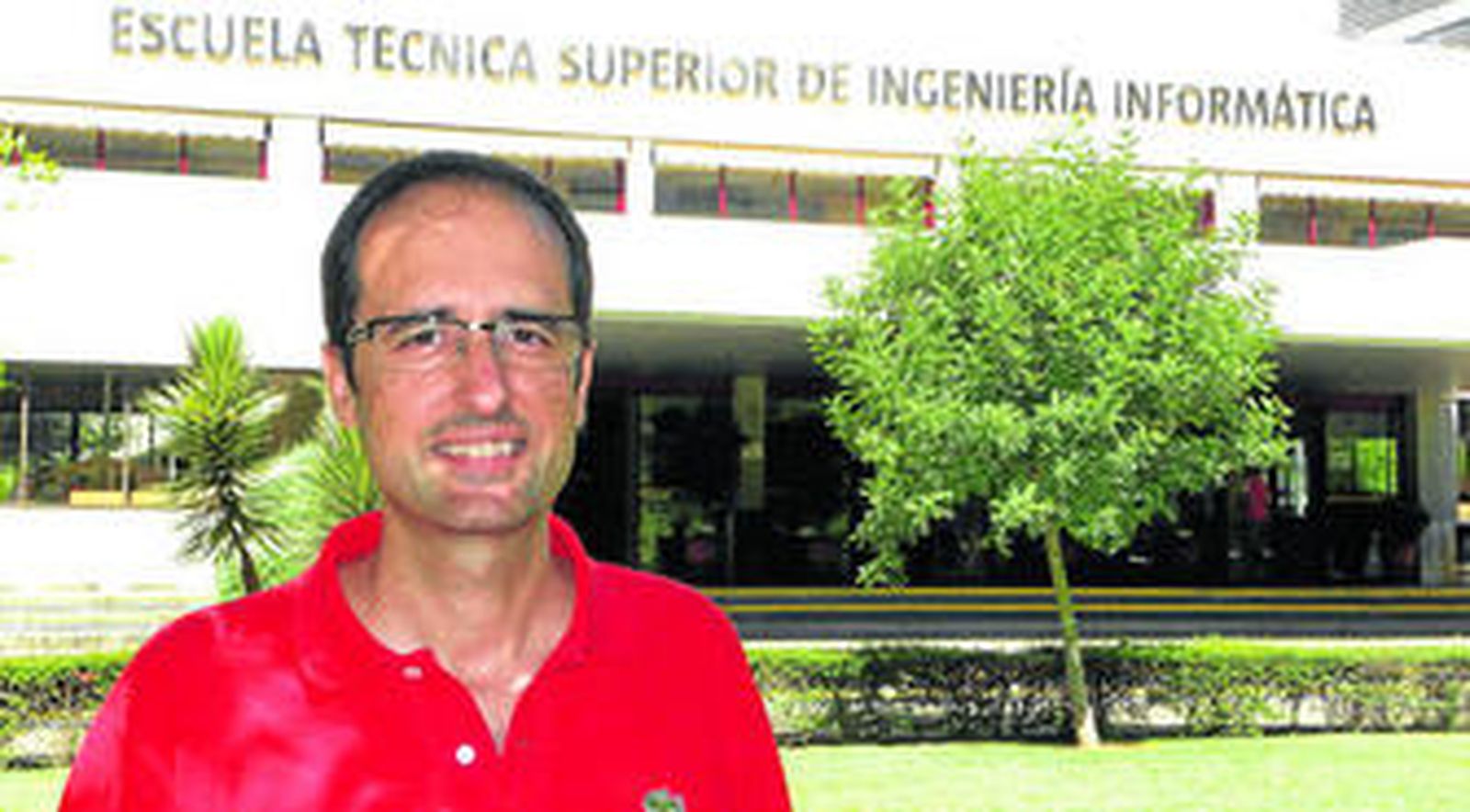 José Luis Sevillano, responsable de la octava edición de Icete en Sevilla, en el campus universitario de Reina Mercedes.