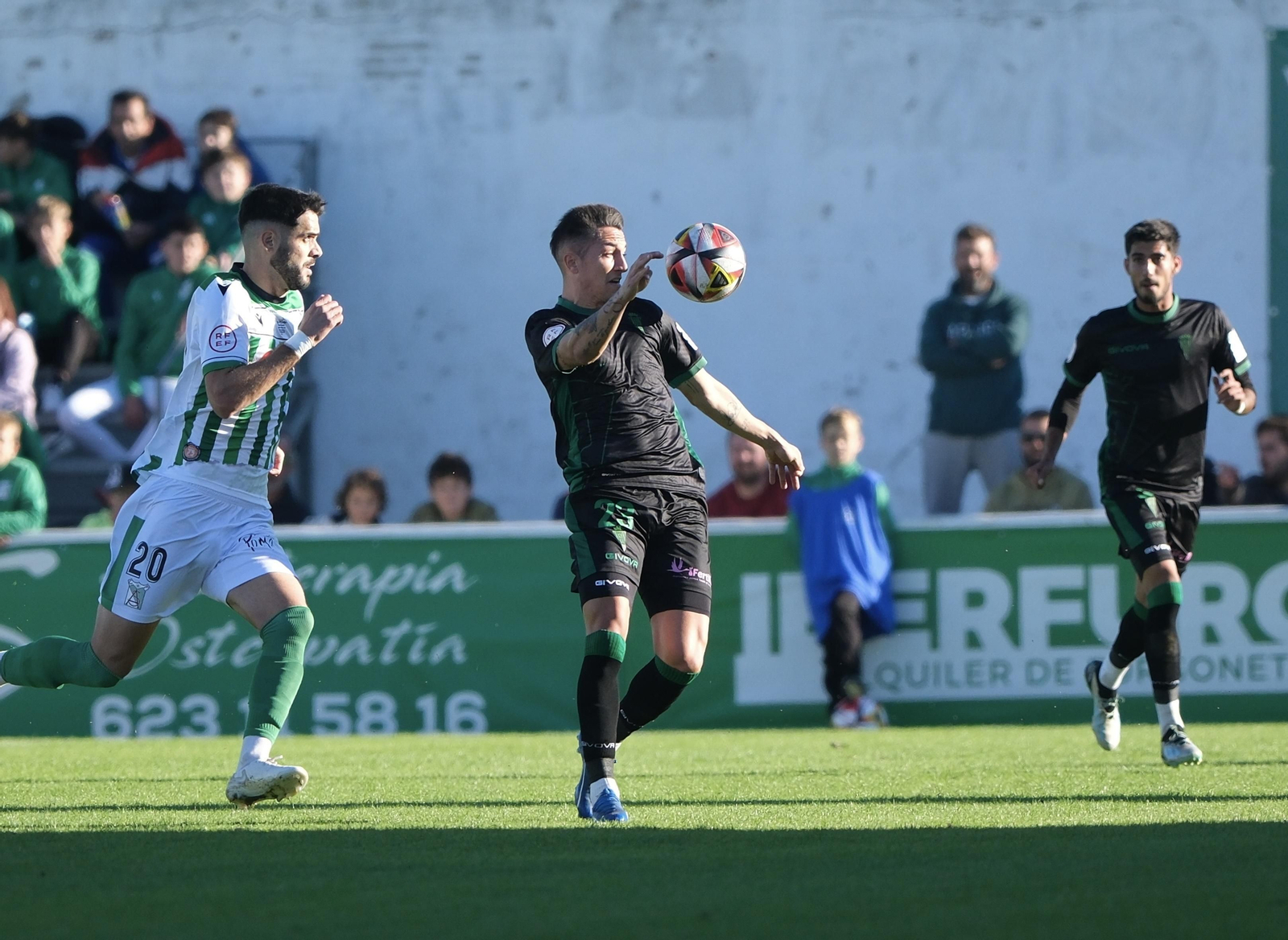 Atlético Sanluqueño - Córdoba CF: Las mejores fotos del triunfo blanquiverde en El Palmar