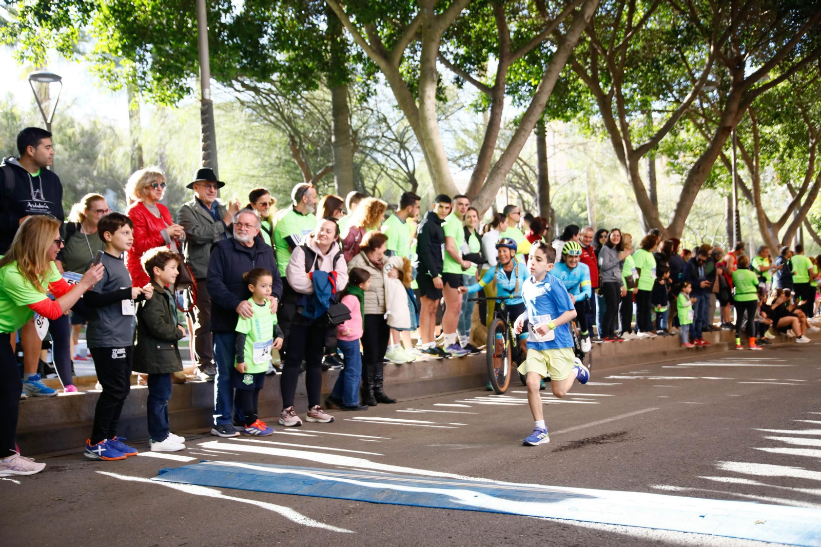Imágenes de la Carrera contra el Cáncer de Almería