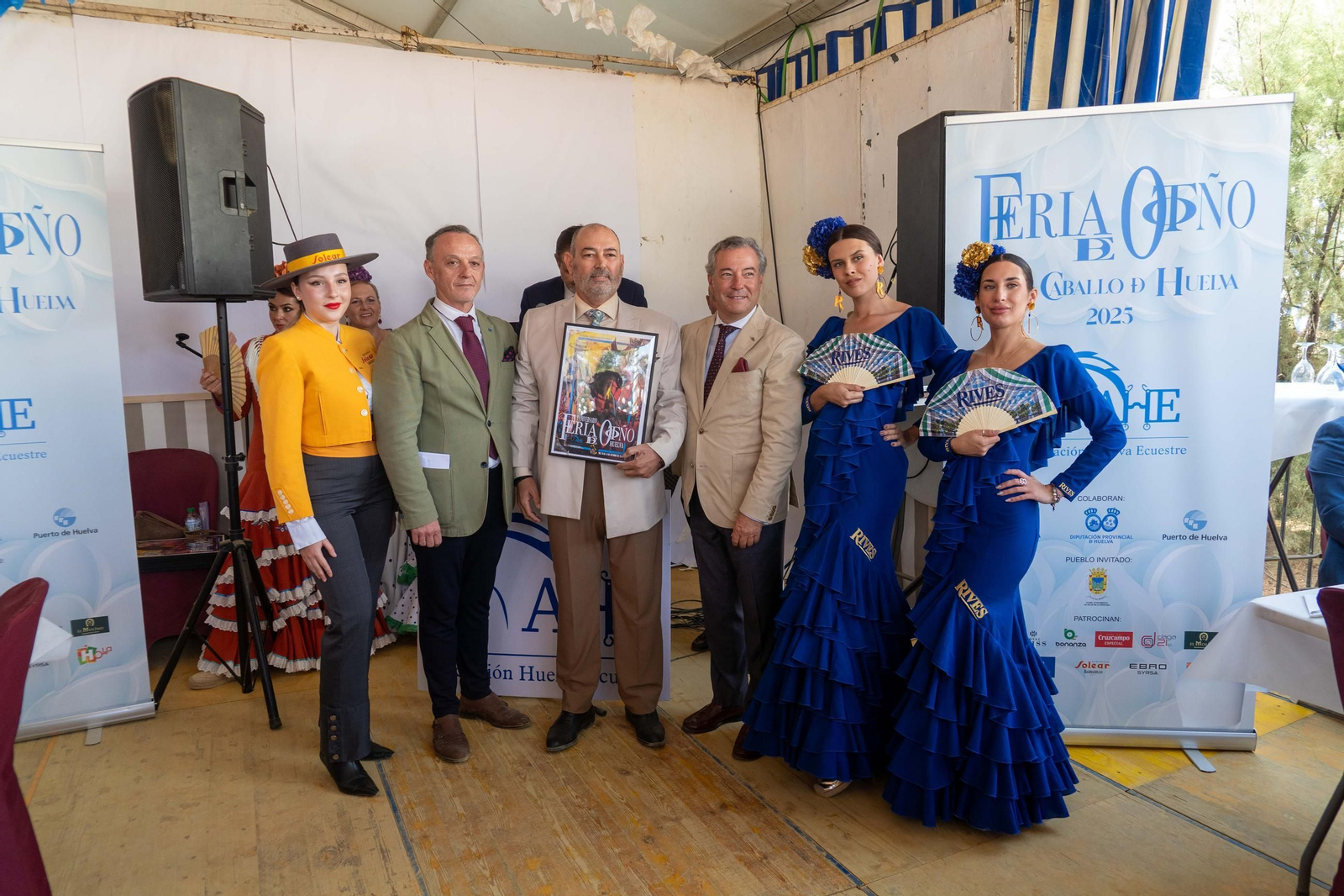 Imágenes de la entrega de reconocimientos de la X edición de la Feria de Otoño y del Caballo 2025 de Huelva