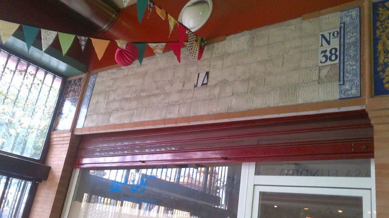 Desprendimiento de azulejos