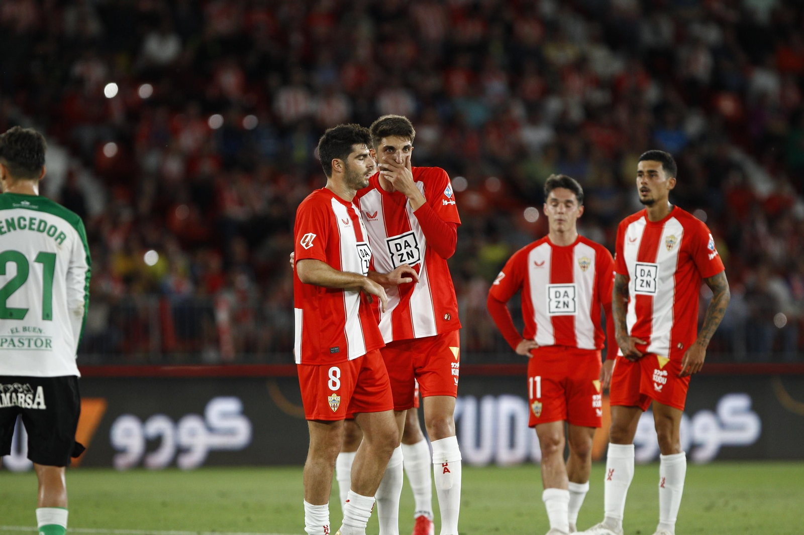 U.D. Almería-Racing de Santander, en imágenes
