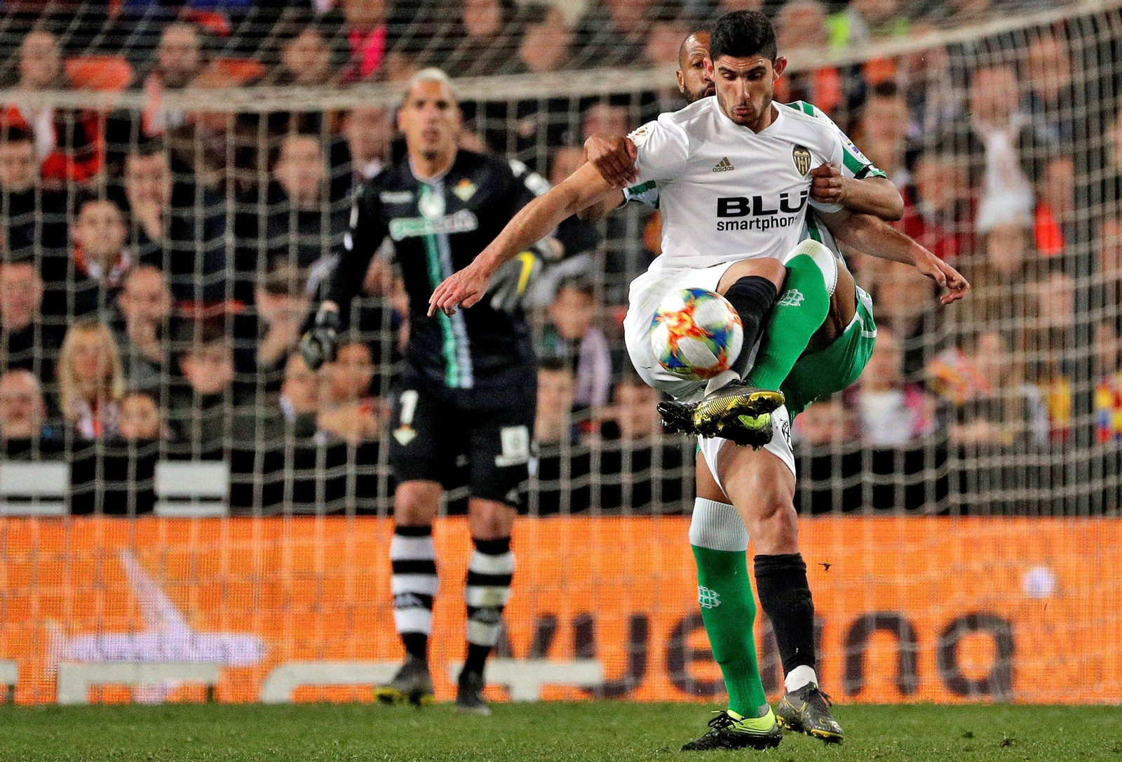 El Valencia-Betis, en imágenes