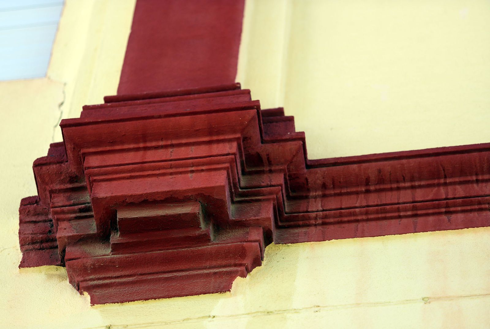 Imágenes del edificio de la calle Berdigón 3 en Huelva