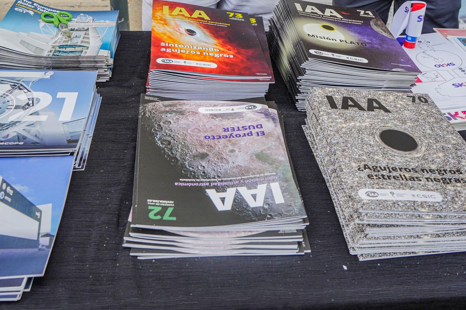 Las mejores imágenes de la Noche de los Investigadores en Granada