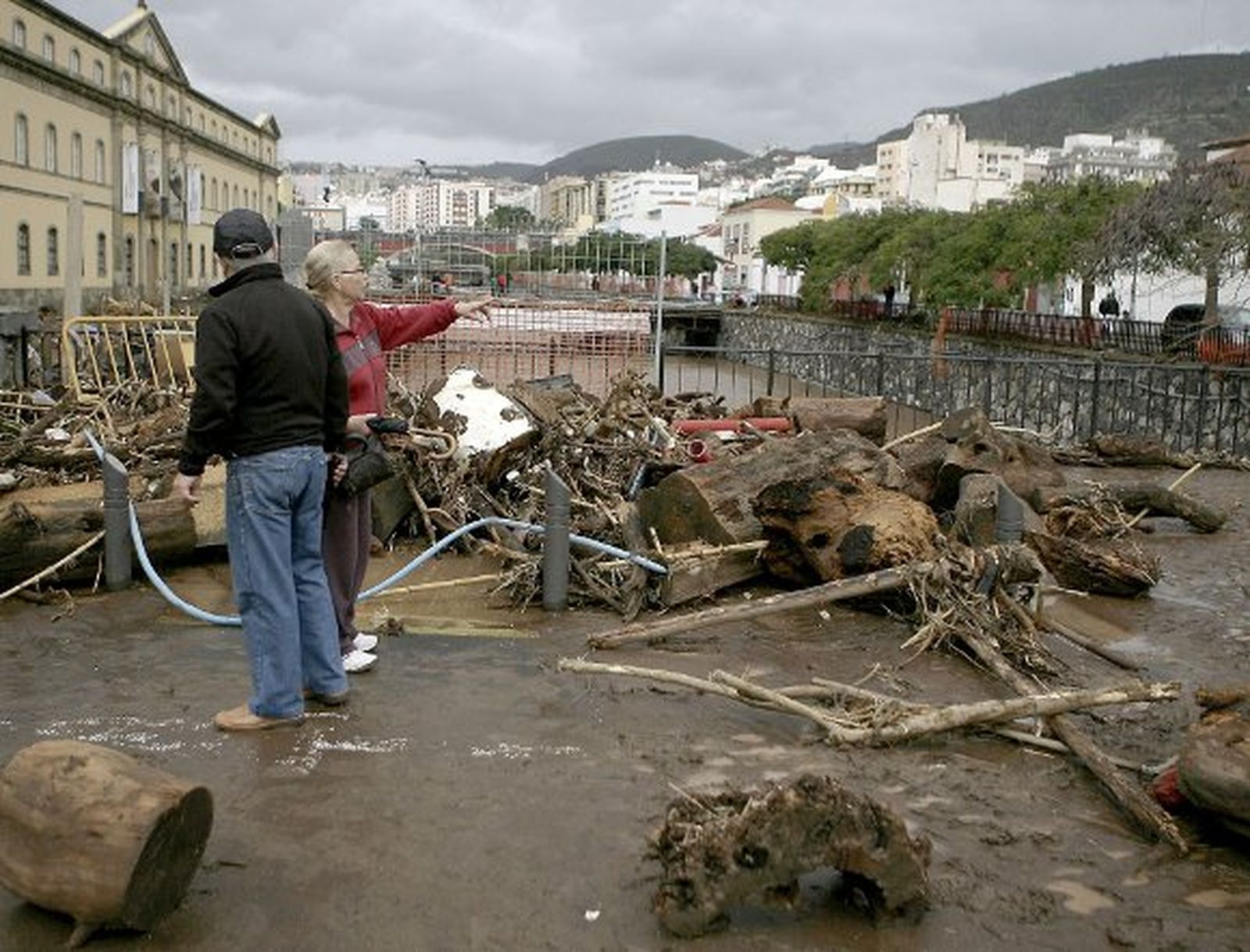 Canarias sigue inundada