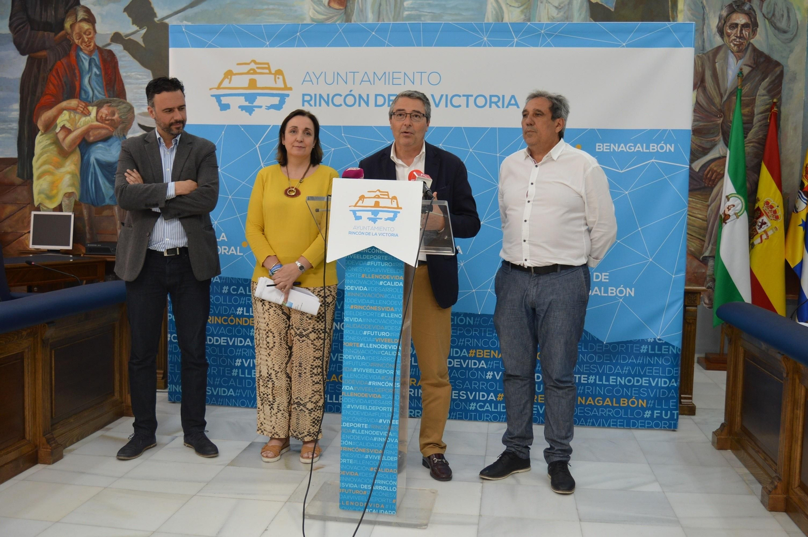 Presentación del proyecto de la Senda Azul en Rincón de la Victoria. Presentación del proyecto de la Senda Azul en Rincón de la Victoria.
