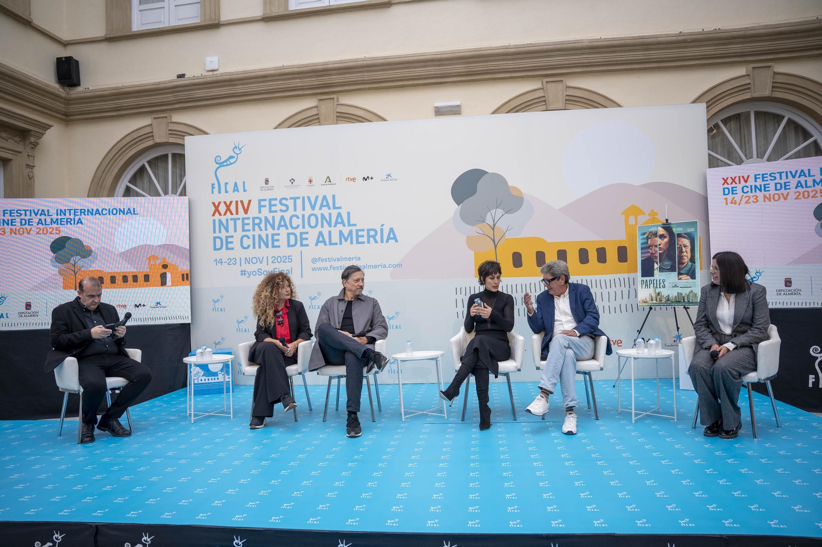 Así ha sido la presentación de la película 'Papeles', en imágenes