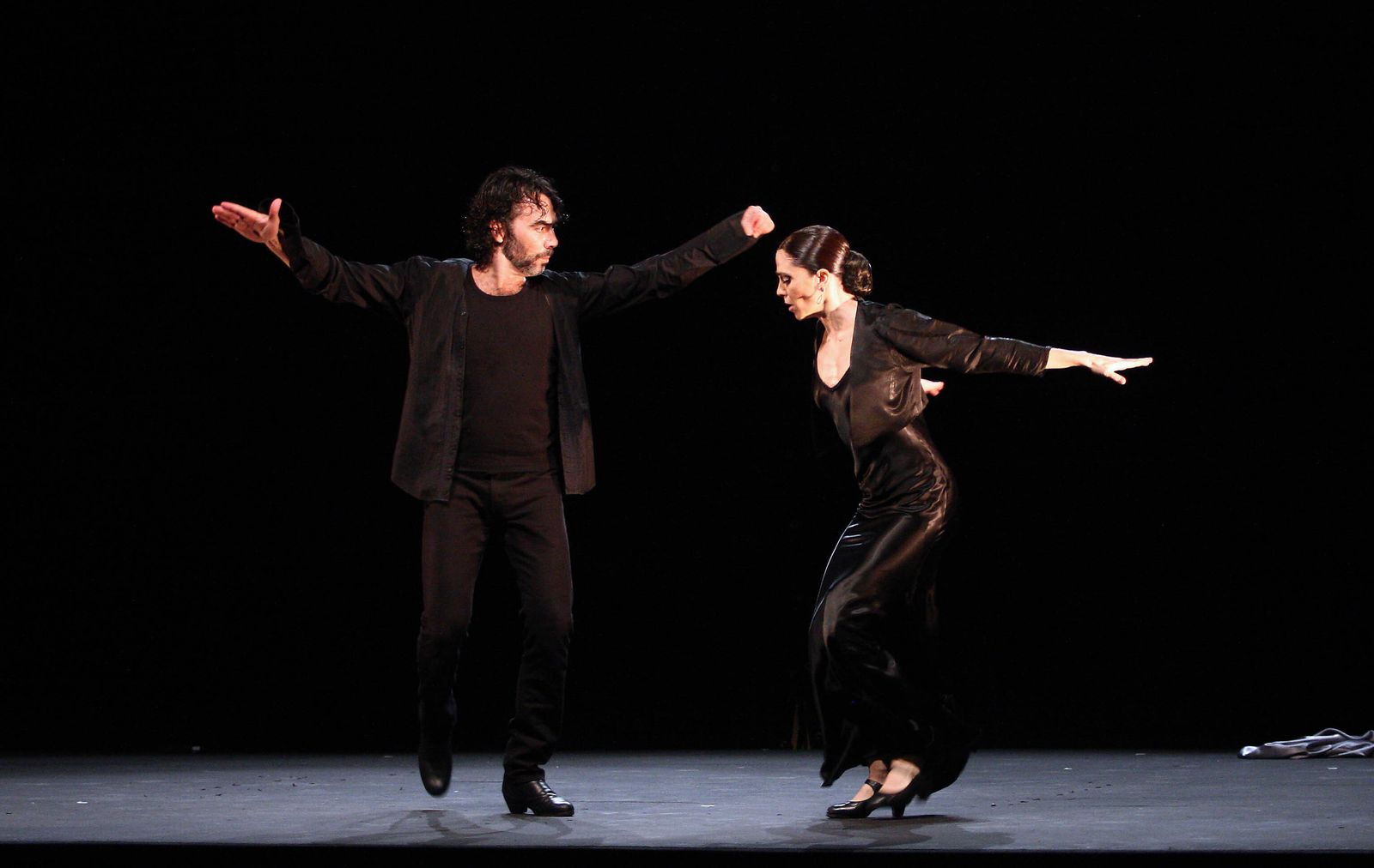 Marco Vargas y Cloe Brulê en un espectáculo de danza