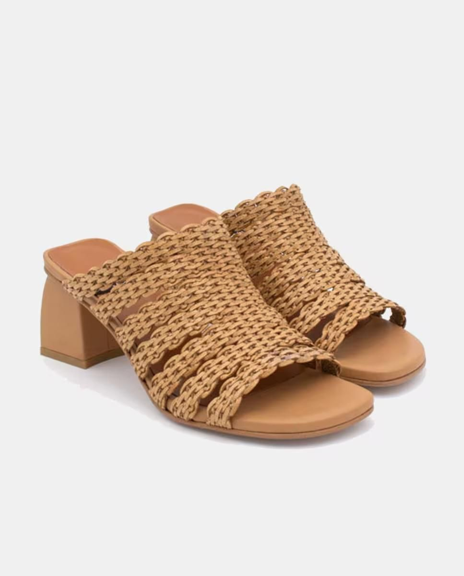 Sandalias altas