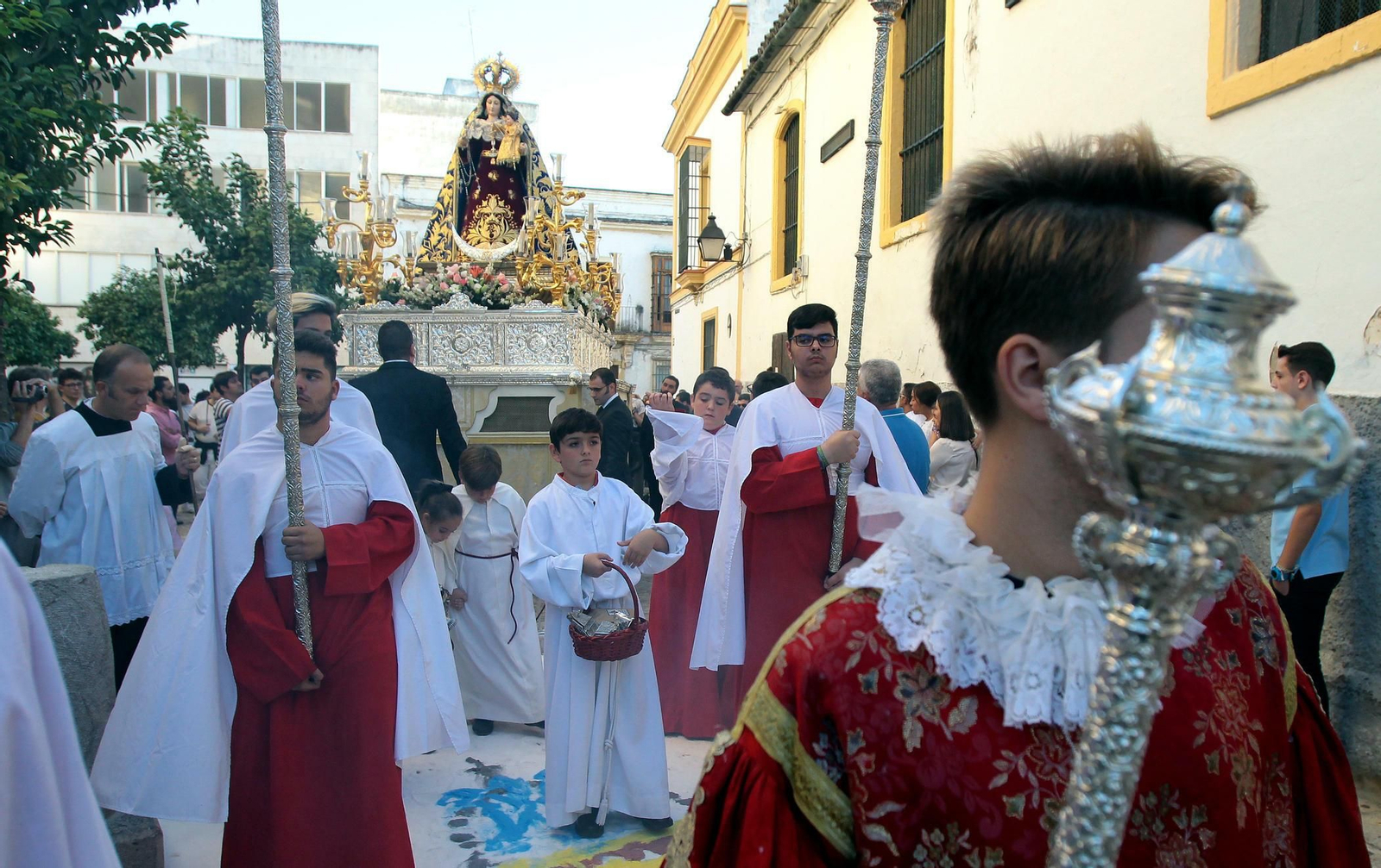 La archicofradía del Rosario de Capataces en procesión