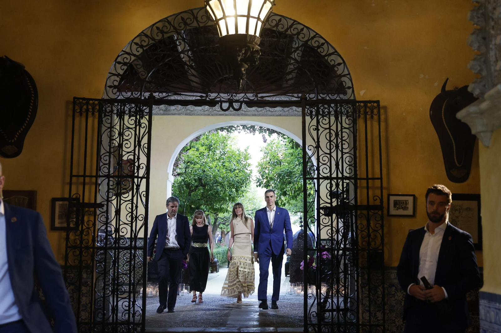 Las fotos de la cena de la cumbre de la ONU en el Palacio de las Dueñas de Sevilla