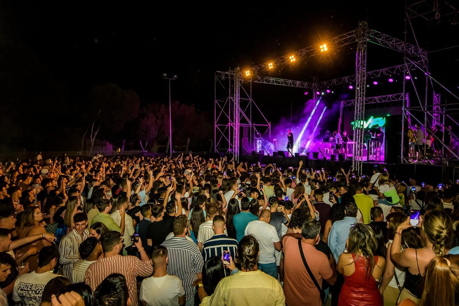 Concierto de RVFV en el colegio de Carboneras.