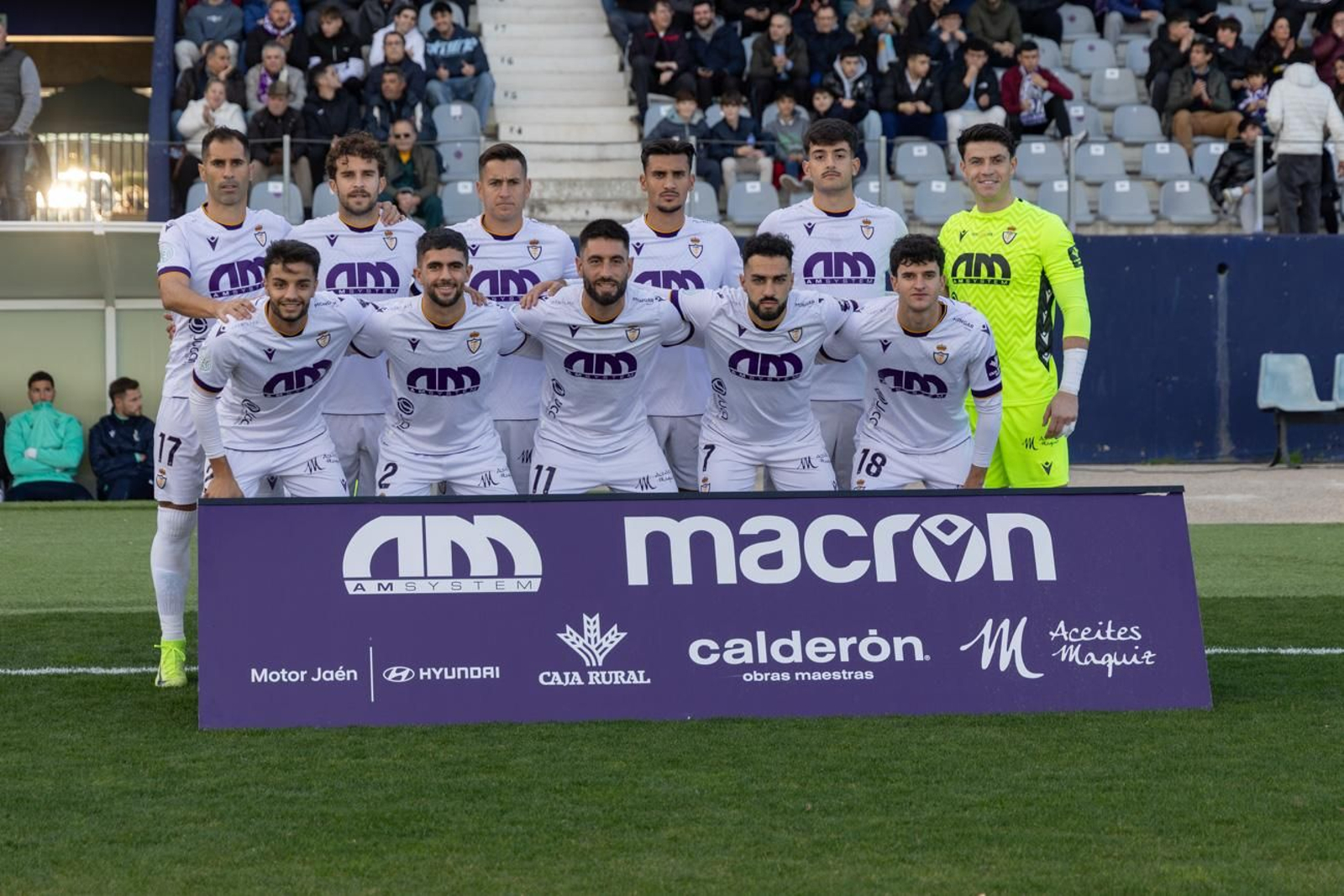 Alineación inicial del Real Jaén ante la escuadra murciana.