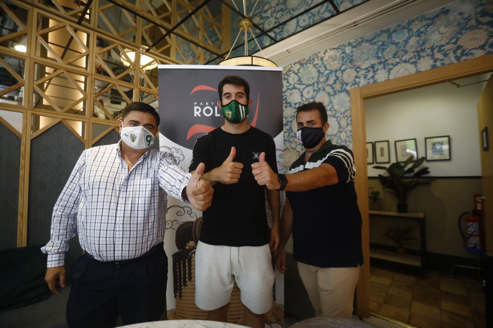 Ismael, durante su presentación en Roldán.