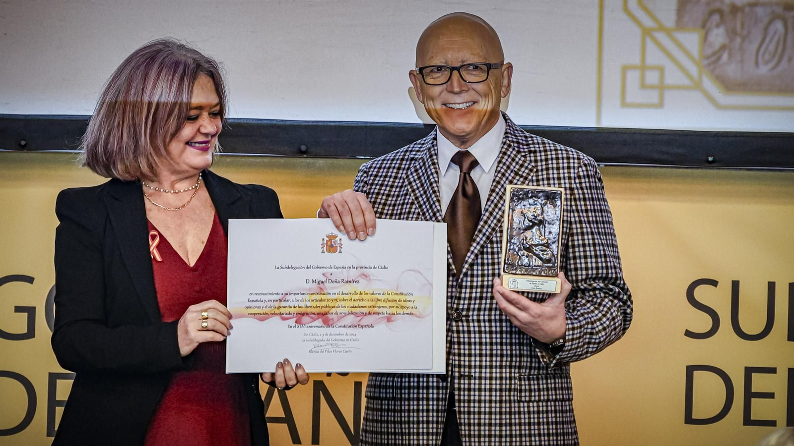 Las imágenes de la entrega de distinciones en Cádiz por el 24º aniversario de la Constitución Española