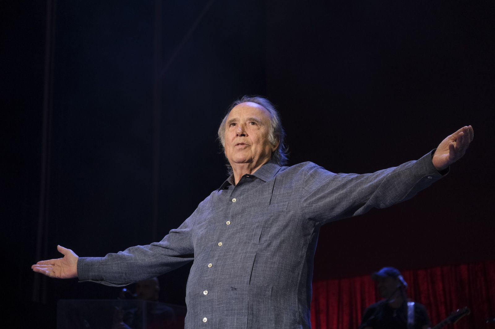 Las fotografías del concierto de despedida de Joan Manuel Serrat en Córdoba